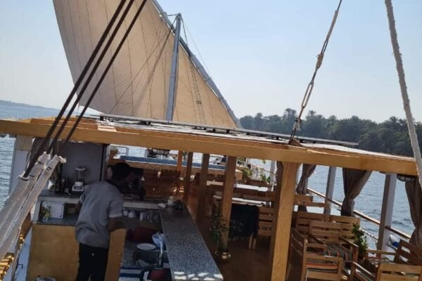 Private Felucca Bliss: Half Day, Lunch, and Botanical Garden